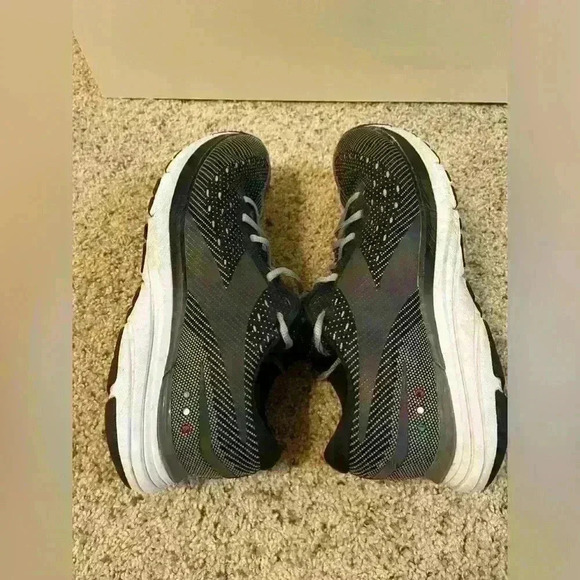 Diadora Mythos Blushield Hip 6 Running Shoes Mens Size 10.5 - Picture 7 of 10